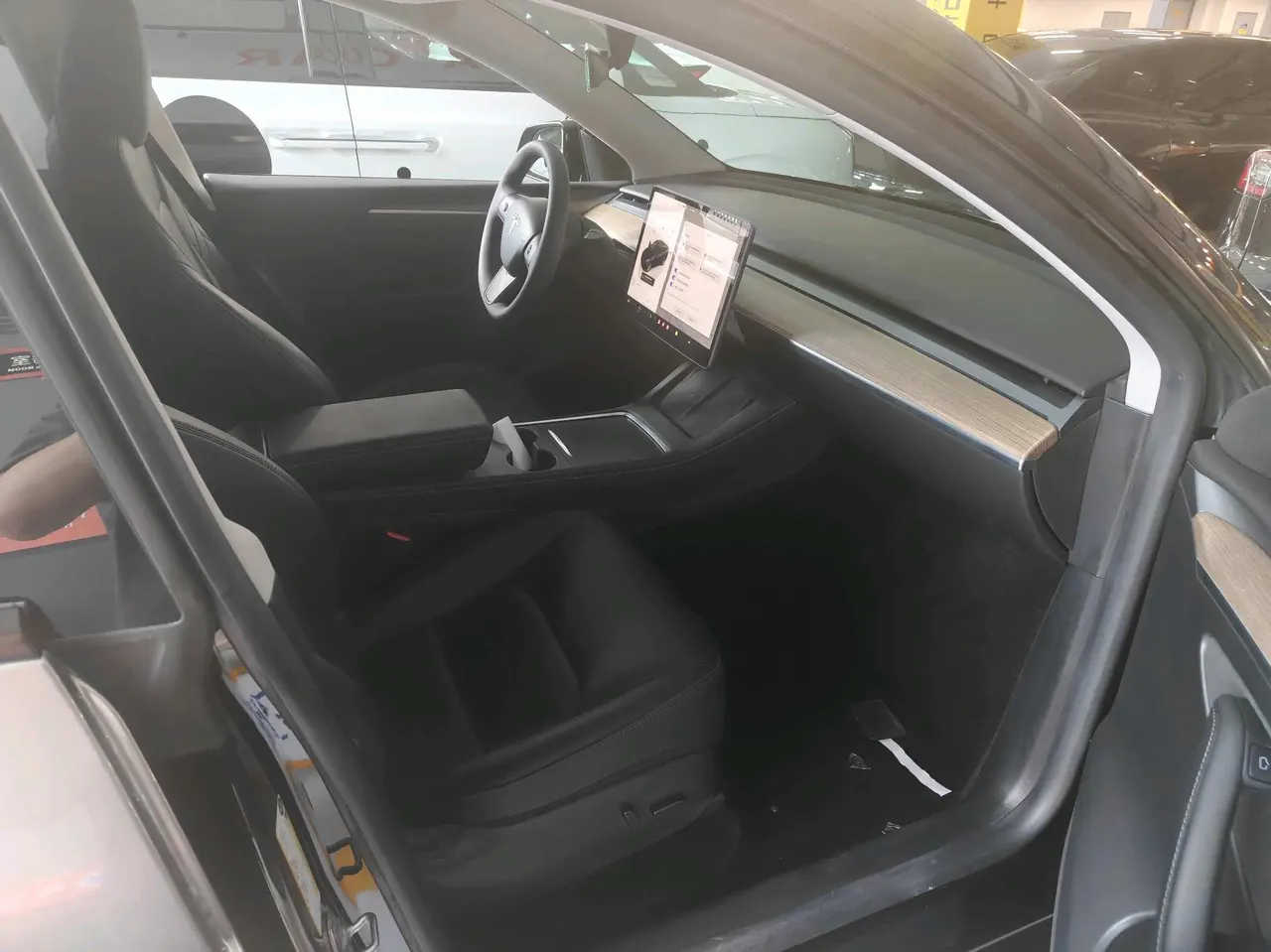 Tesla 2022 Model Y rear-wheel drive version automatic transmission 3