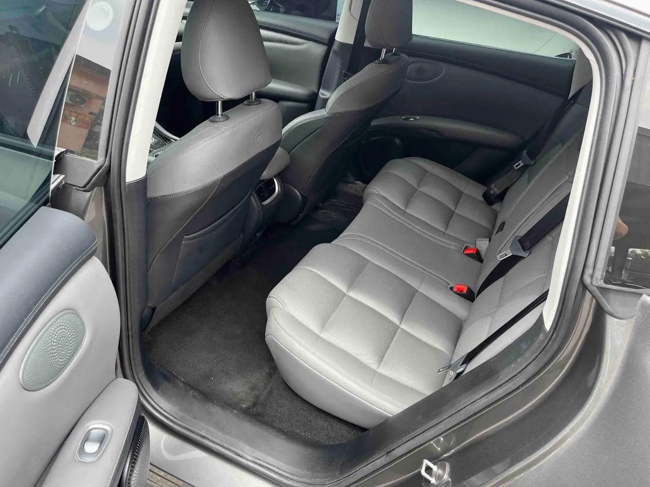 IM 2023 IM LS6 Max Standard Edition Automatic Gear 3