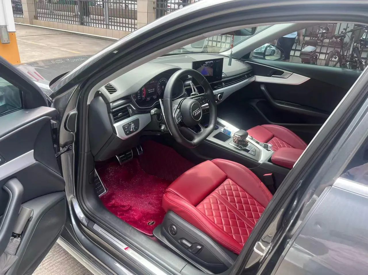 Audi 2020 A4L 2.0TFSI 40TFSI Fashion Dynamic Automatic 4