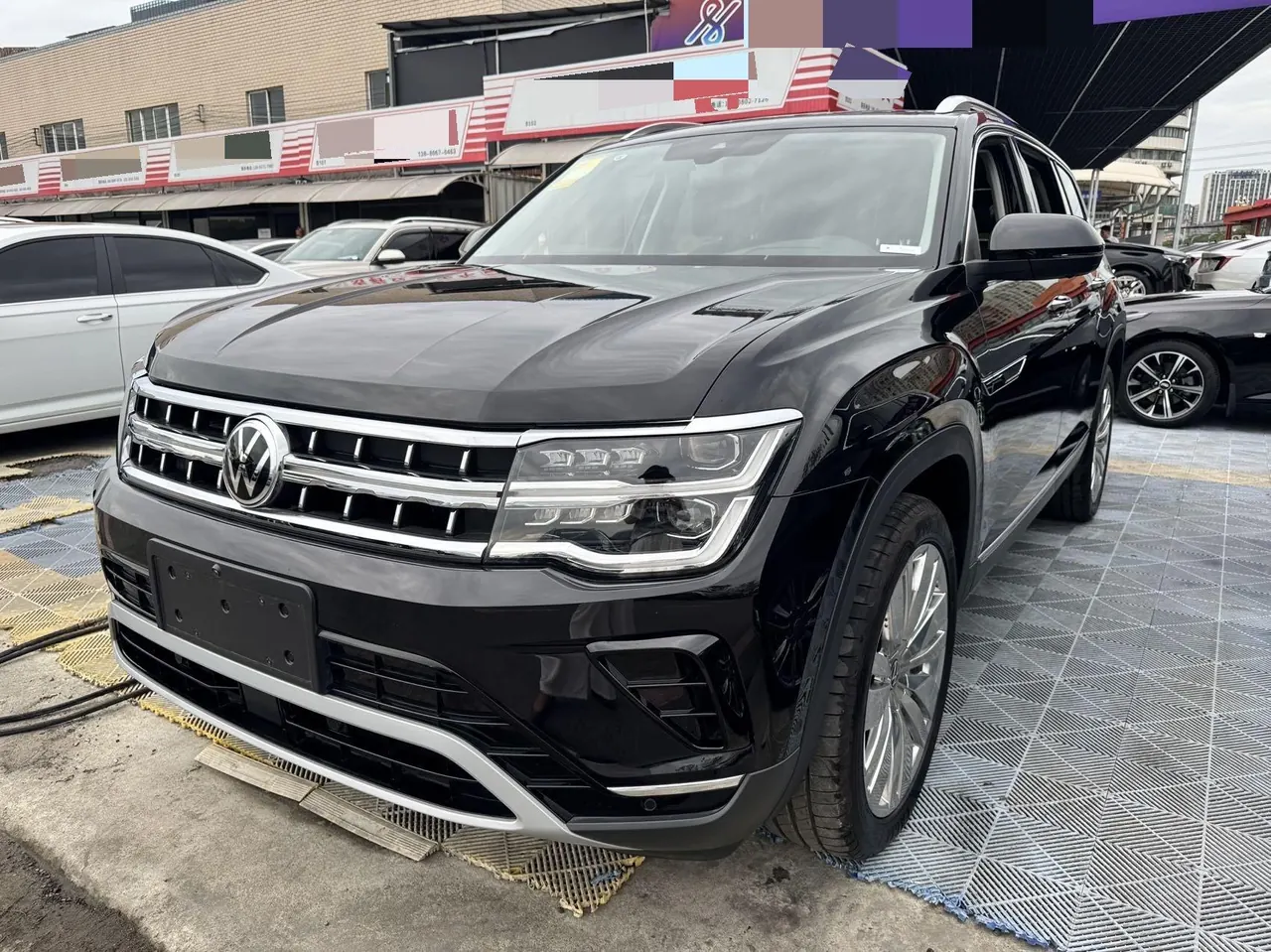Открыть галерею: Volkswagen 2024 Tuang 2.0TSI 380TSI 4WD Longxiang Edition Automatic Gear