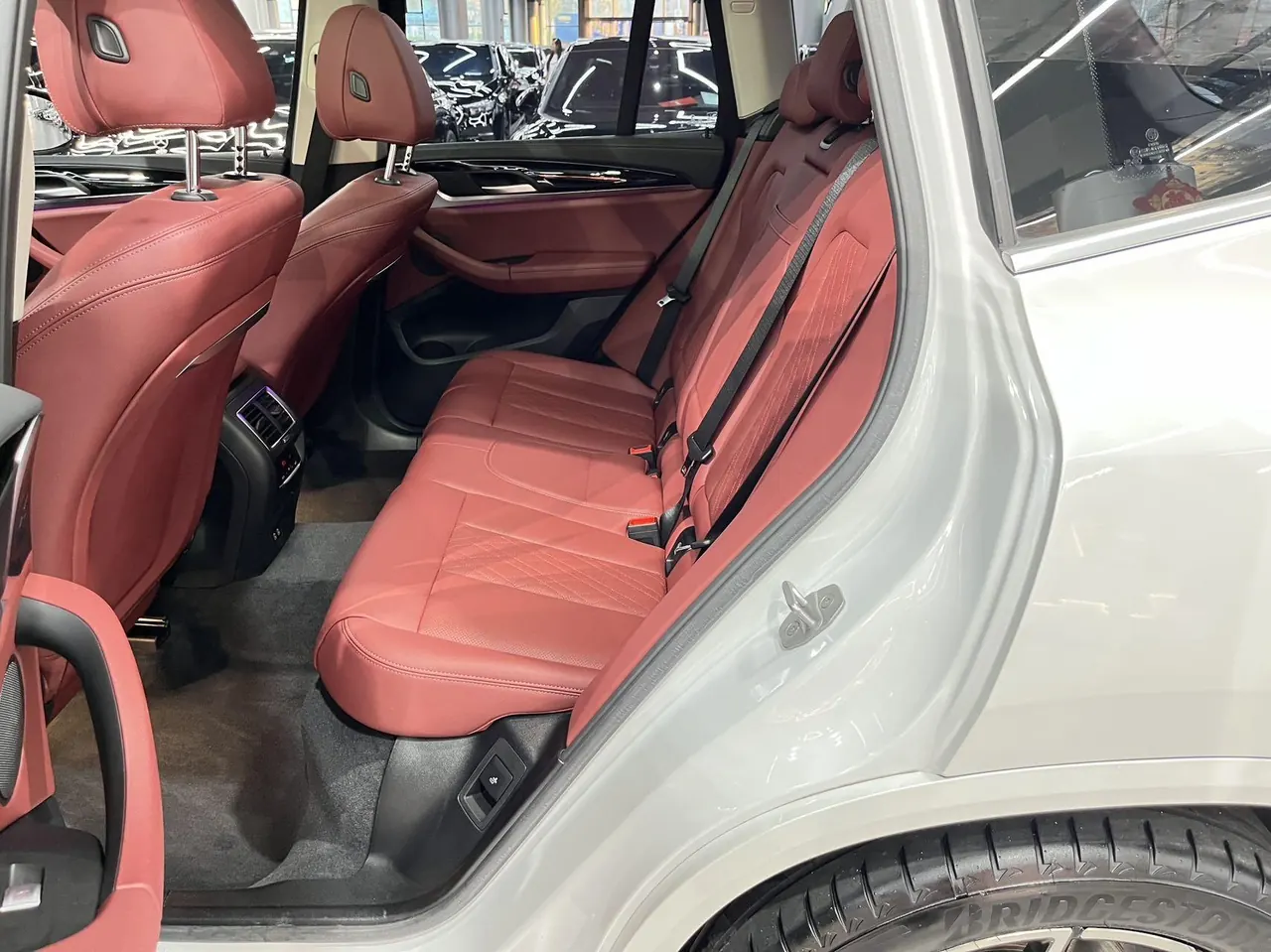 BMW 2022 X3 xDrive25i 2.0T M sports suit (changed) automatic gear 3