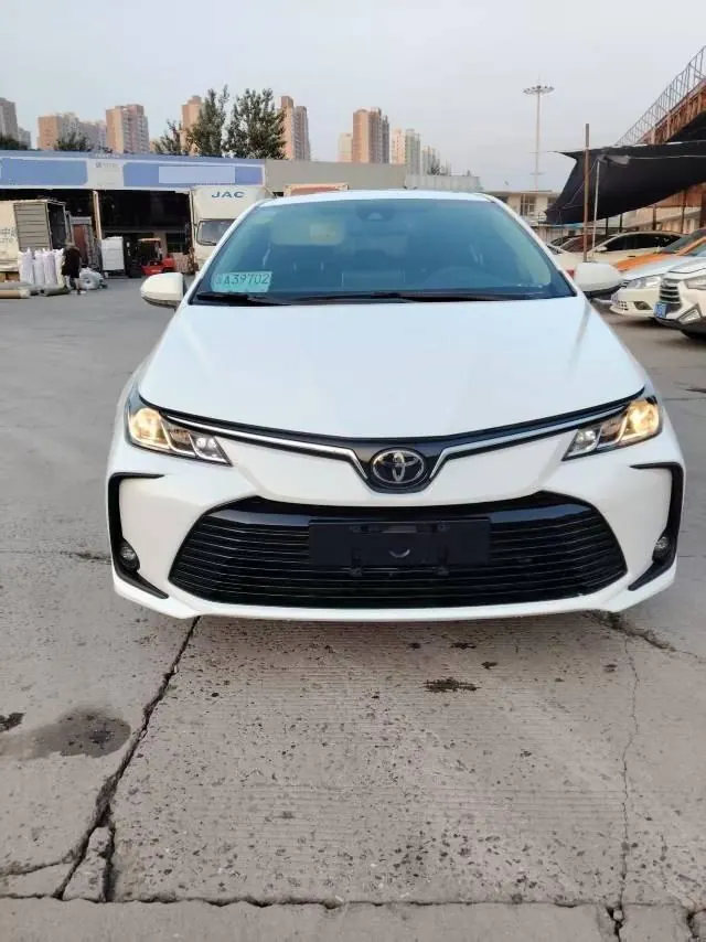 Toyota 2021 corolla 1.2T stepless elite PLUS version of automatic gear 2