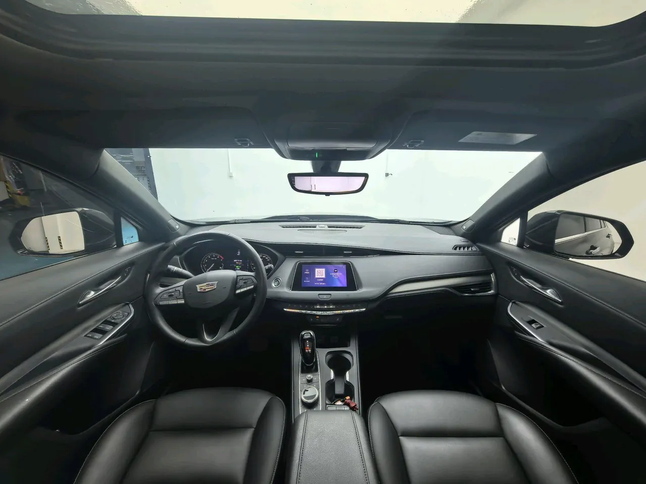 Cadillac 2020 XT4 2.0T 28T Two-Drive Leading Automatic Gear 5