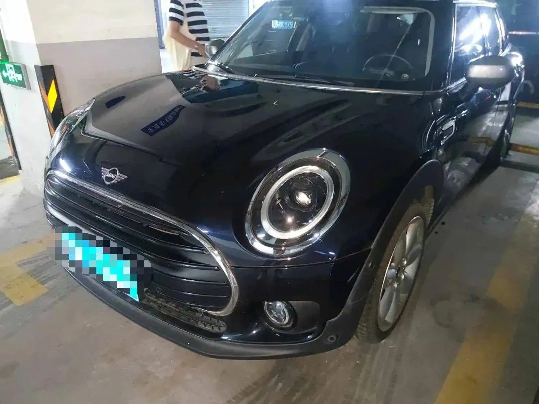 Открыть галерею: MINI Clubman (imported) 2022 Cooper Clubman 1.5T (modified) automatic gear