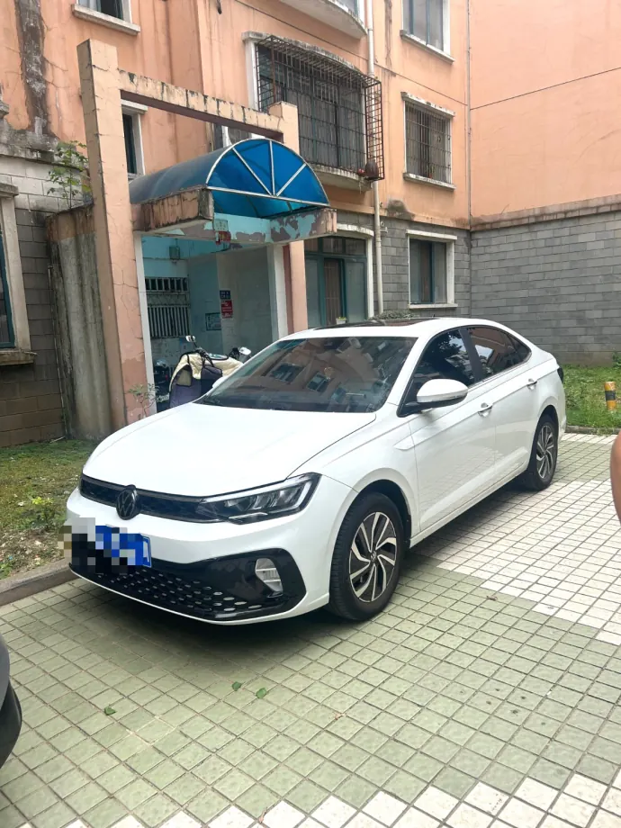 Открыть галерею: Volkswagen 2023 Lavida New 1.5 New Wish Edition Automatic Gear