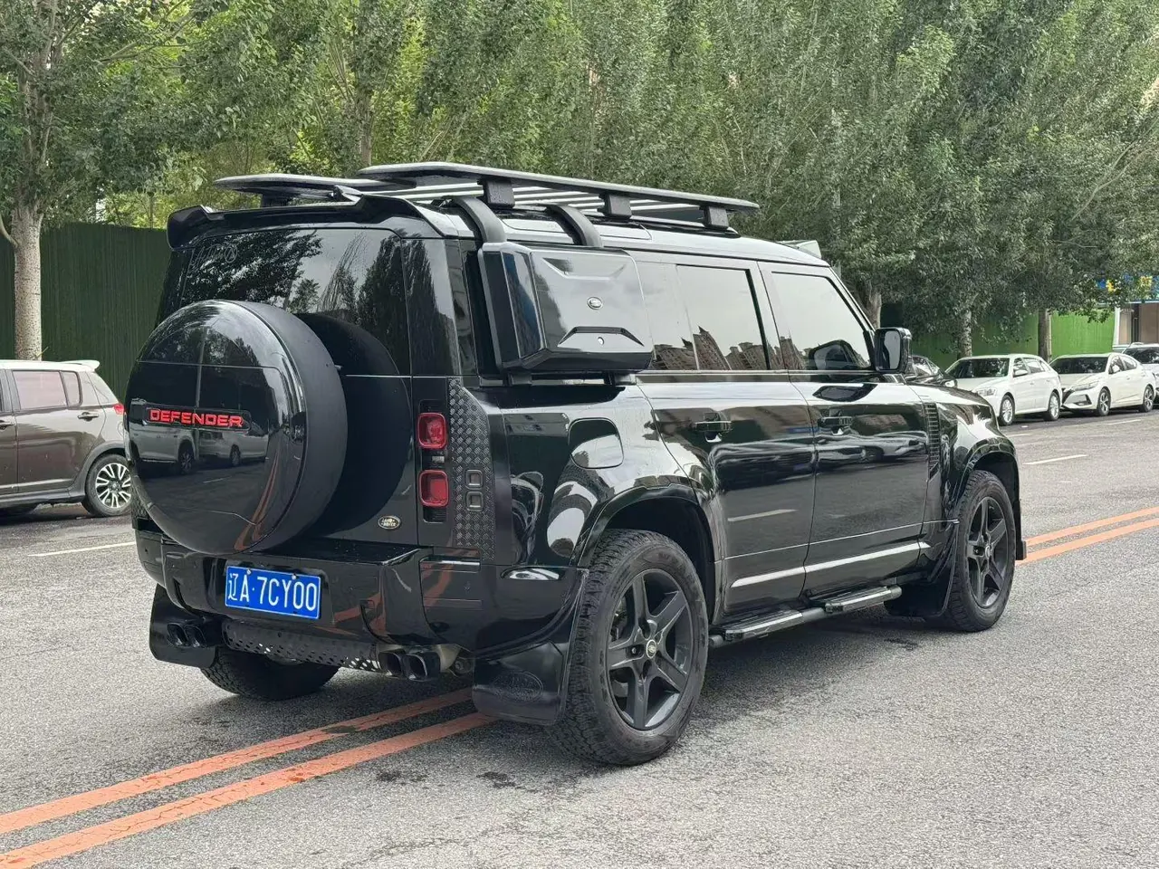 Land Rover Guard (Imported) 2020 Guard 110 3.0T P400 HSE Automatic Gear 9