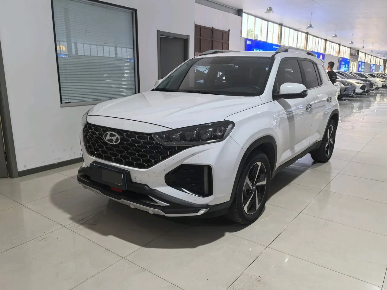 打开图片灯箱:Hyundai 2021 ix35 1.4TGDi 240TGDi GLS Two-Drive Leading Edition Automatic Gear
