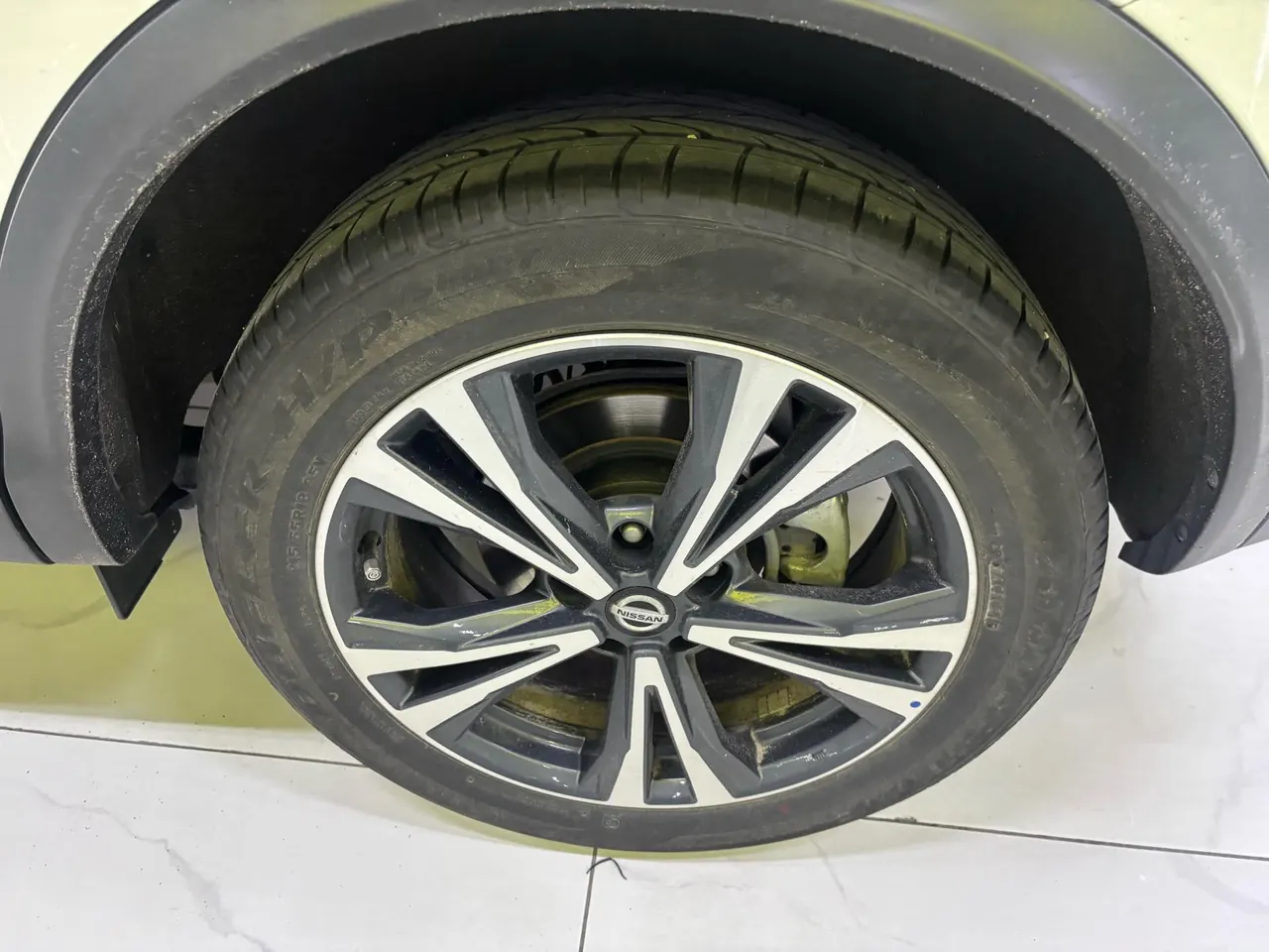 Nissan 2022 Xiao Ke 2.0 Stepless XV Prem Deluxe Edition Automatic Gear 8