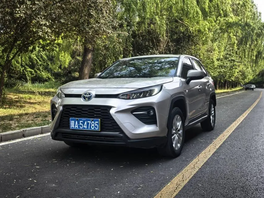 Toyota 2022 Weilanda Dual Engine 2.5 Stepless Two-Drive Leading Edition Automatic Gear - View 1