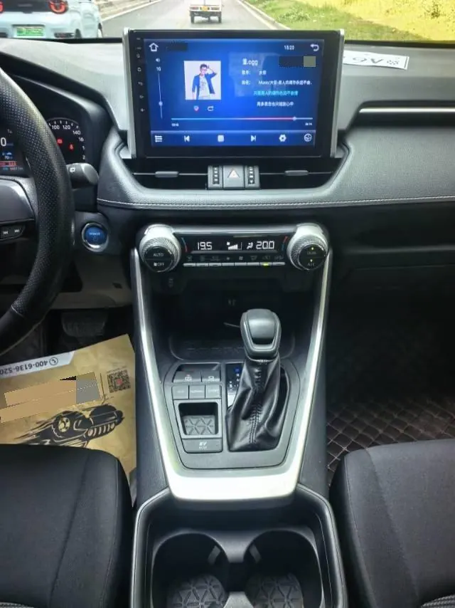 Toyota 2022 Weilanda Dual Engine 2.5 Stepless Two-Drive Leading Edition Automatic Gear 13