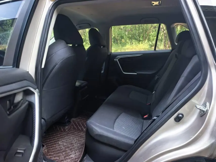 Toyota 2022 Weilanda Dual Engine 2.5 Stepless Two-Drive Leading Edition Automatic Gear 8