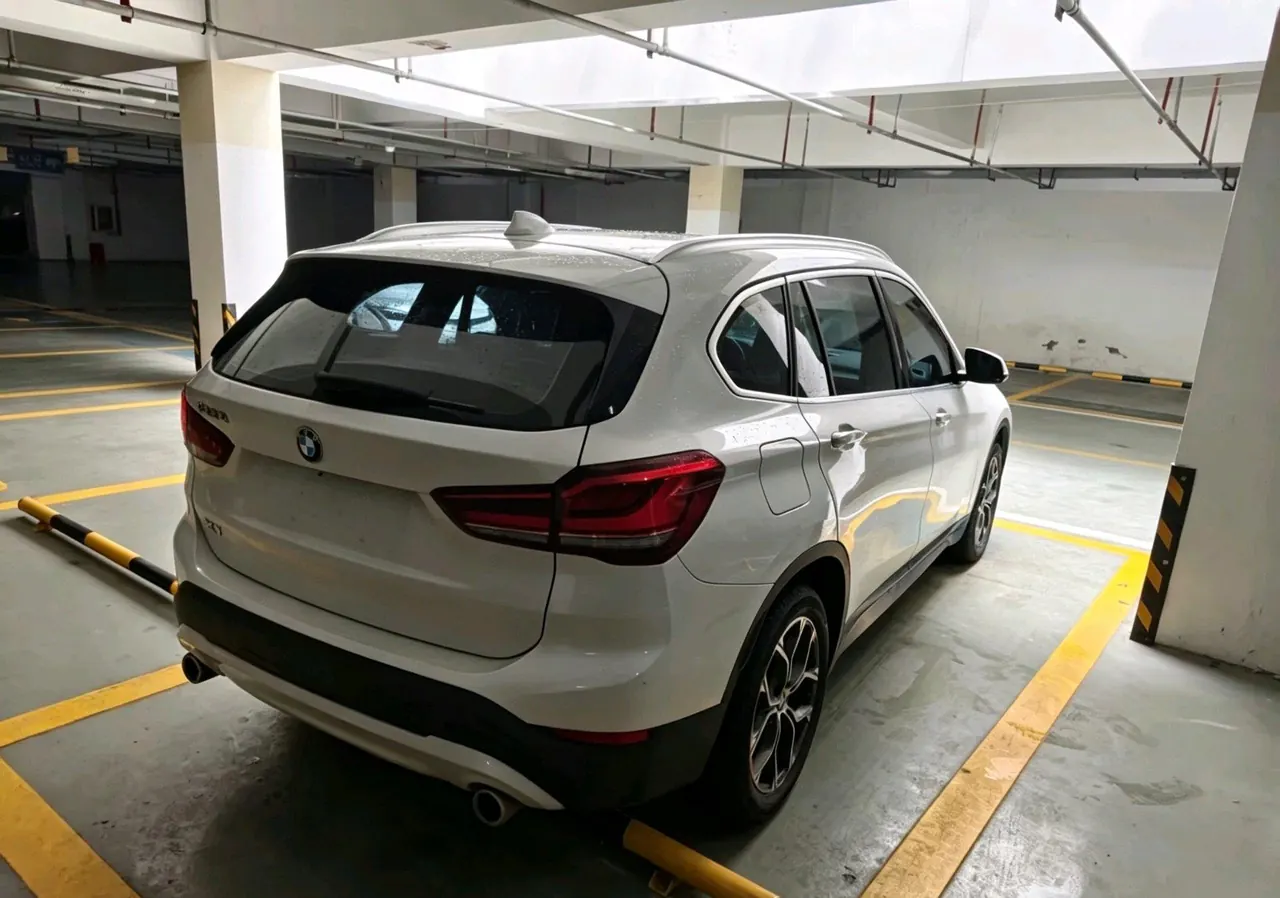 BMW 2021 X1 sDrive25Li 2.0T Leading (Modified) Automatic Gear 4