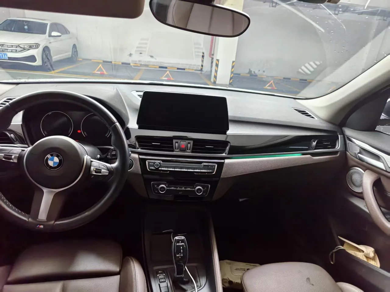 BMW 2021 X1 sDrive25Li 2.0T Leading (Modified) Automatic Gear 9