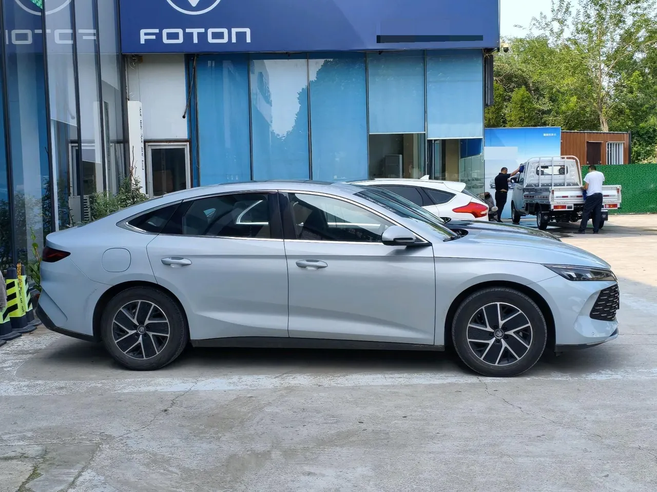 BYD 2024 Qin L DM-i 1.5 stepless 120KM leading automatic gear 2