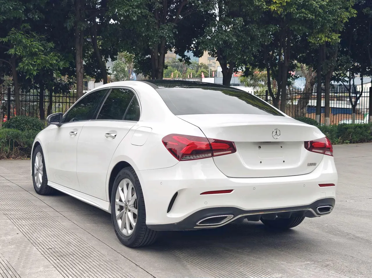 Mercedes Benz Class A 2021 A 200 L 1.3T Fashion Automatic Gear 7