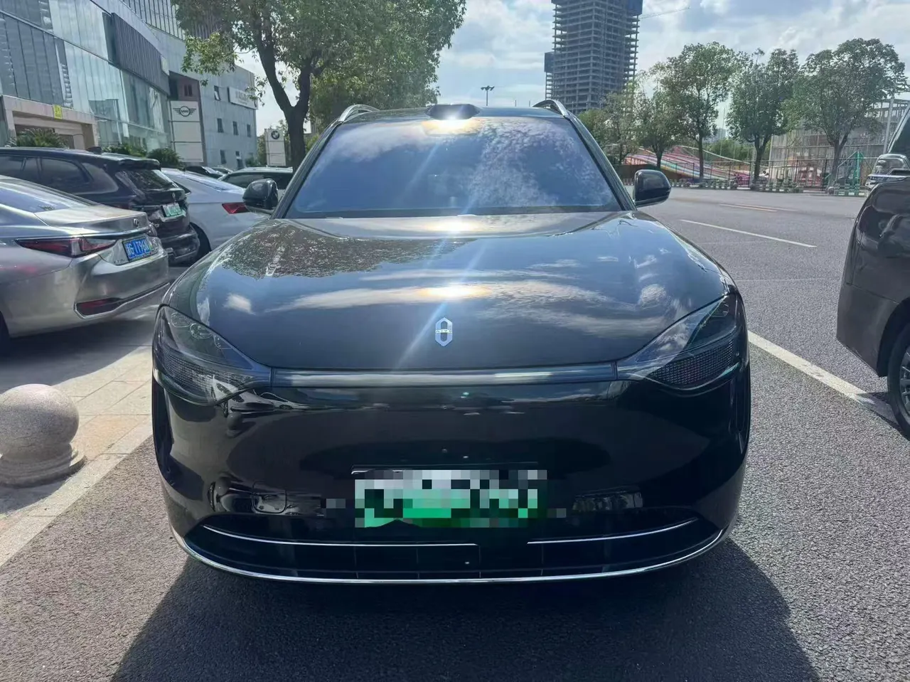 AITO 2024 AITO M9 extended range Ultra 52kWh automatic gear 2