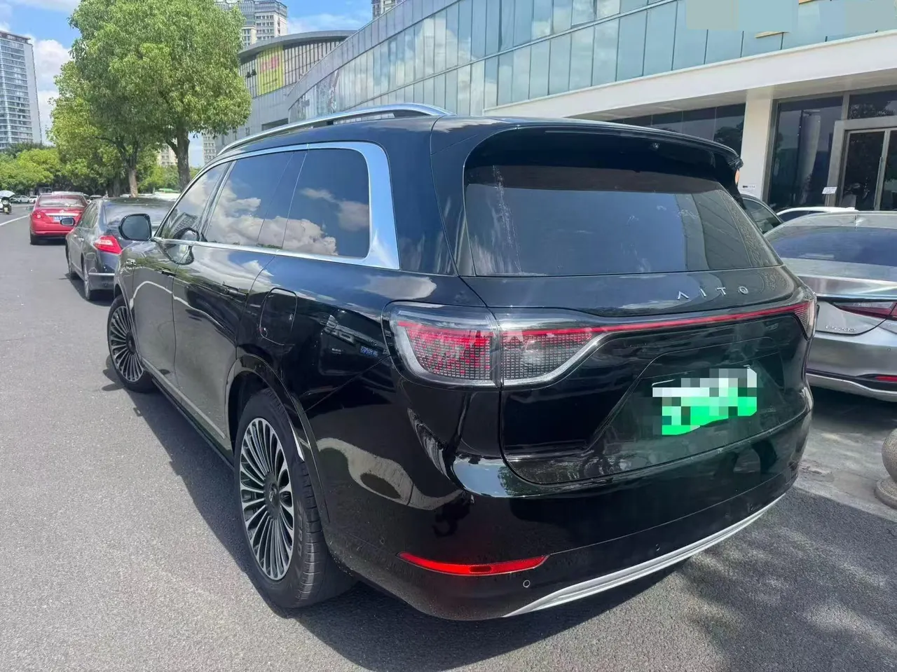 AITO 2024 AITO M9 extended range Ultra 52kWh automatic gear 5