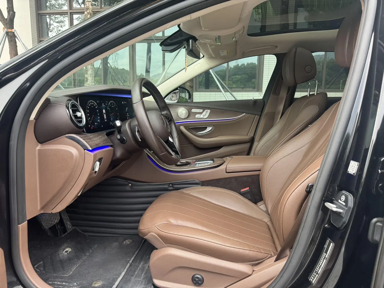 Mercedes Benz E Class 2021 E 300 L 2.0T Fashion (Modified) Automatic Gear 3