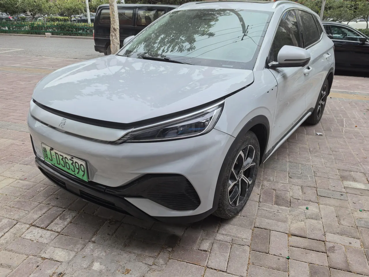 Открыть галерею: BYD Yuan PLUS 2024 Yuan PLUS Glory Edition 430KM Exceed Automatic Gear