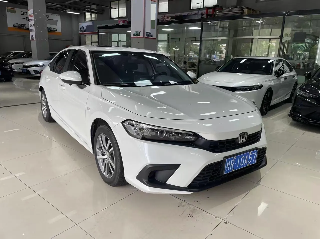 Honda 2022 Civic 1.5T Stepless 180TURBO Shangqing Edition Automatic Gear 3