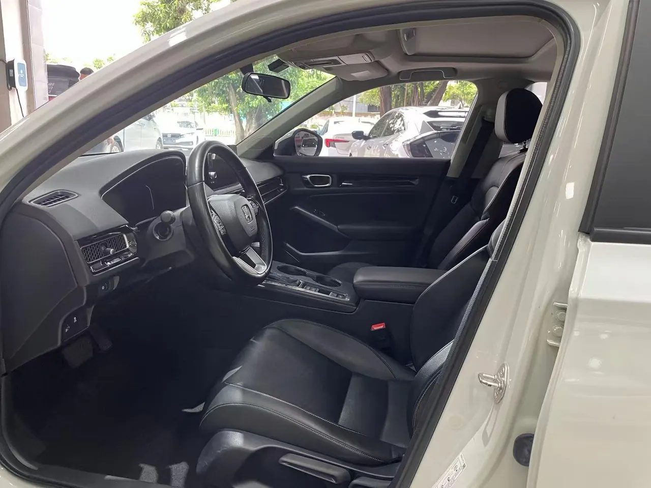 Honda 2022 Civic 1.5T Stepless 180TURBO Shangqing Edition Automatic Gear 4