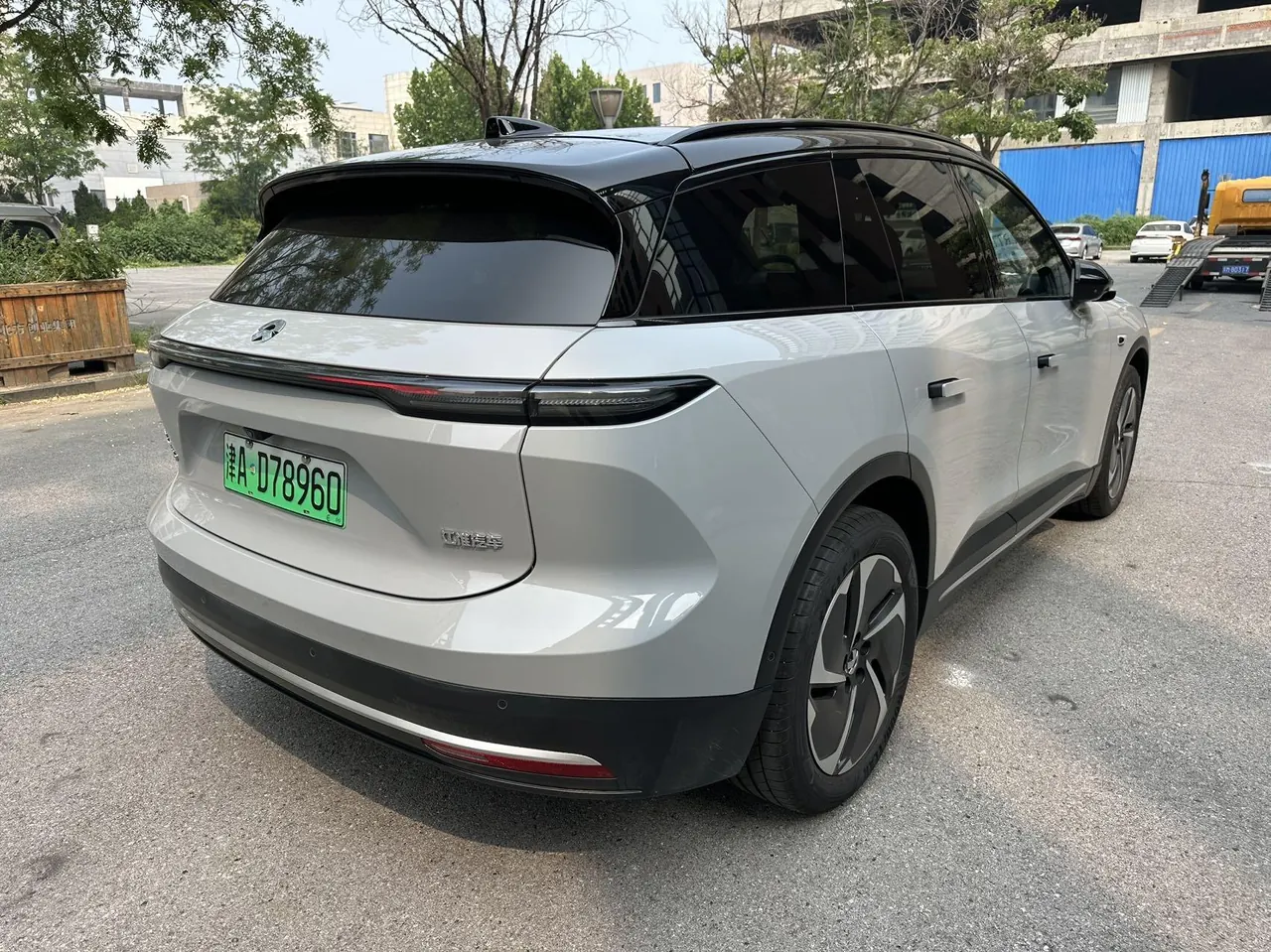 NIO 2023 ES6 75kWh automatic gear 3