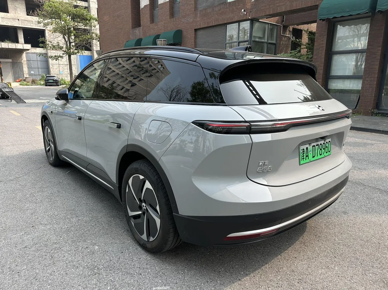 NIO 2023 ES6 75kWh automatic gear 4