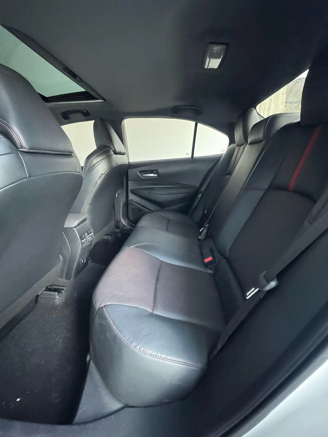 Toyota 2022 Lei Ling Shuangqing 1.8H Stepless Sports Edition Automatic Gear 12