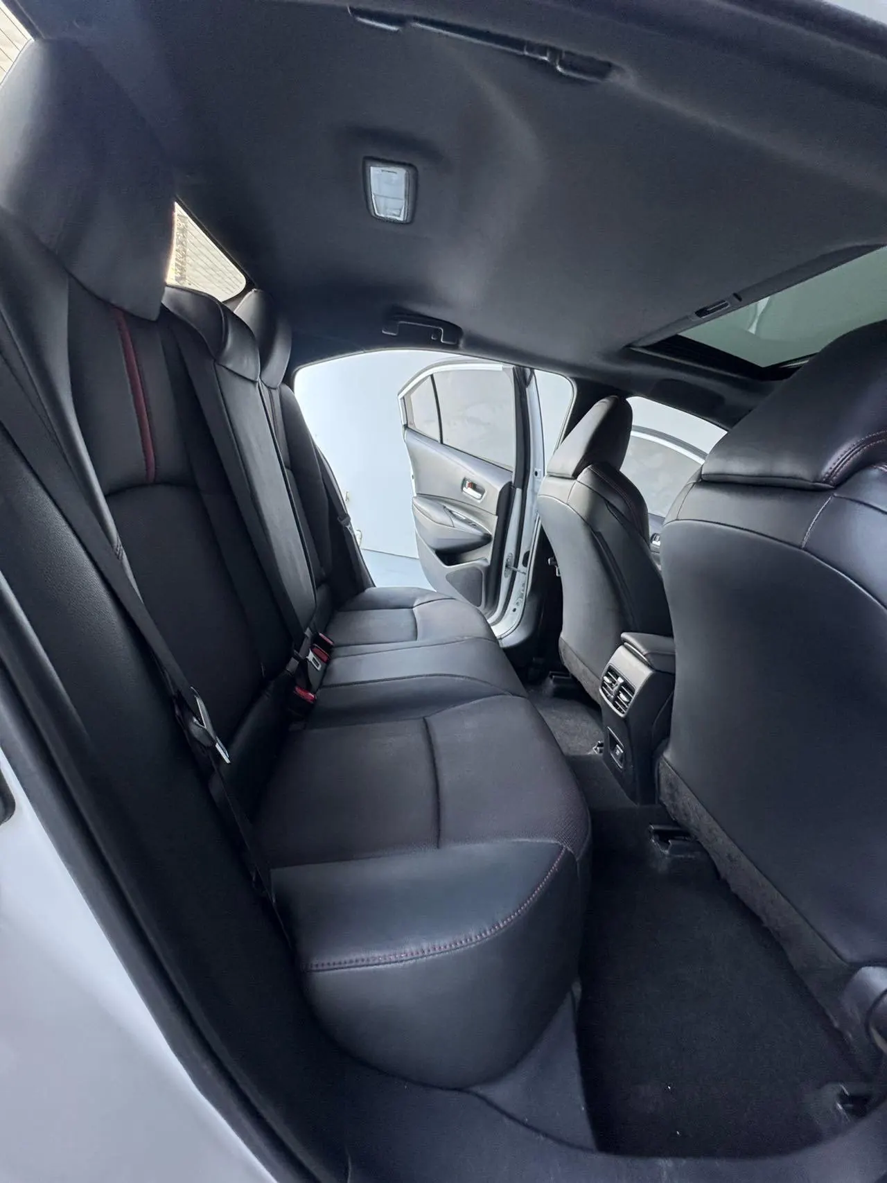 Toyota 2022 Lei Ling Shuangqing 1.8H Stepless Sports Edition Automatic Gear 13