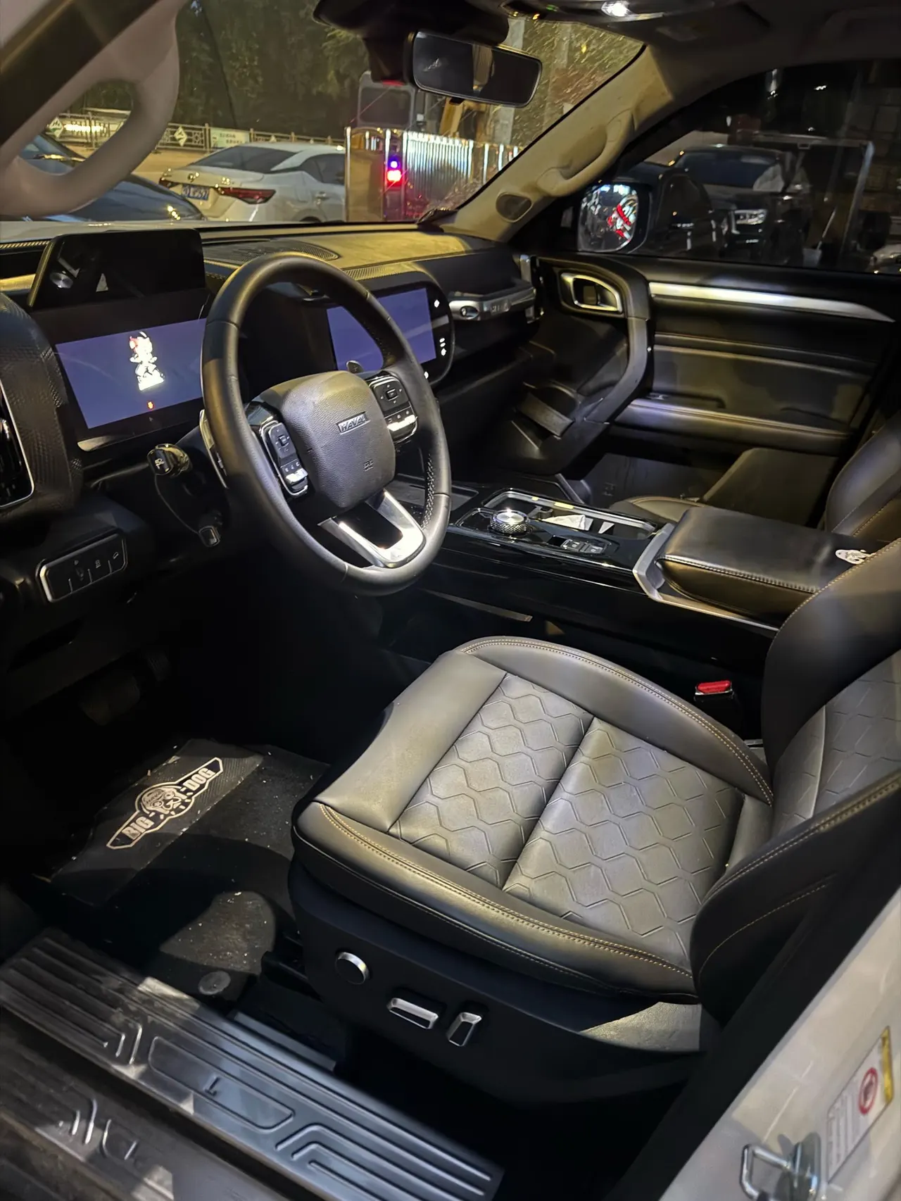 Haval 2022 big dogs 1.5T two-wheel-drive border animal husbandry version automatic gear 4
