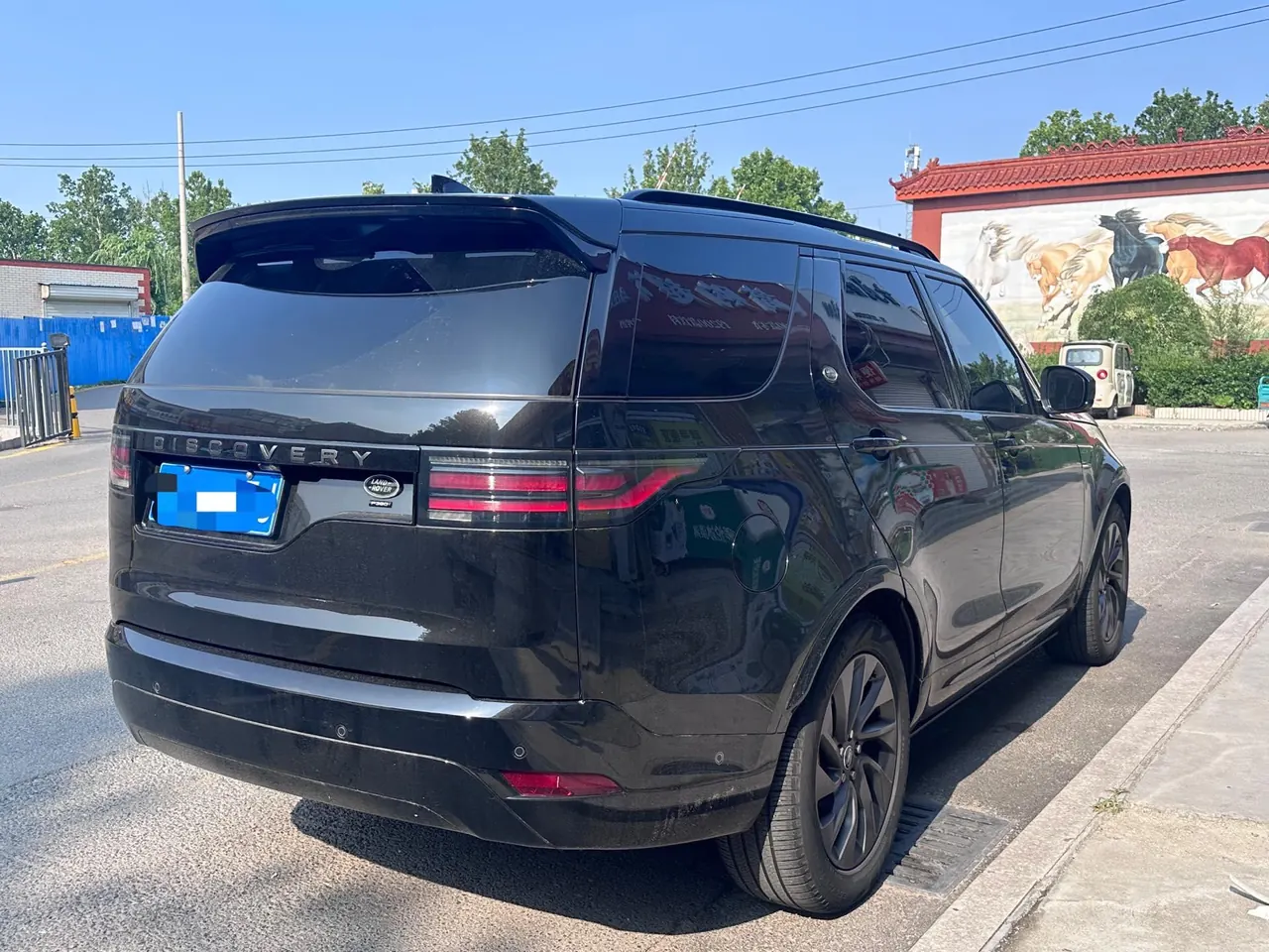 Land Rover found (imported) 2021 found 5 48V 3.0T 360PS R-Dynamic S automatic gear 4