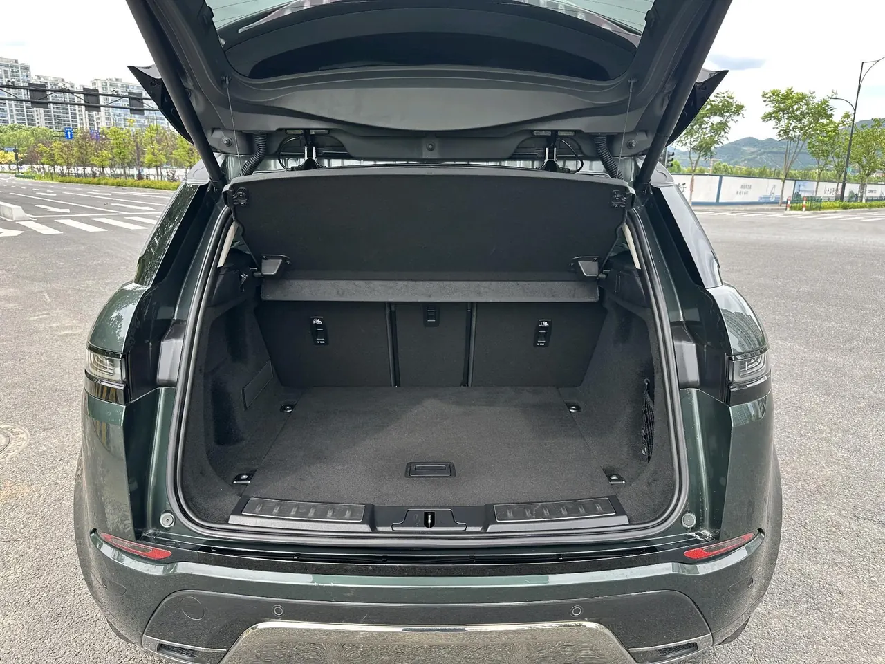 Land Rover 2021 Range Rover Aurora L 48V 2.0T 249PS R-Dynamic First edition First Edition Automatic Gear 19