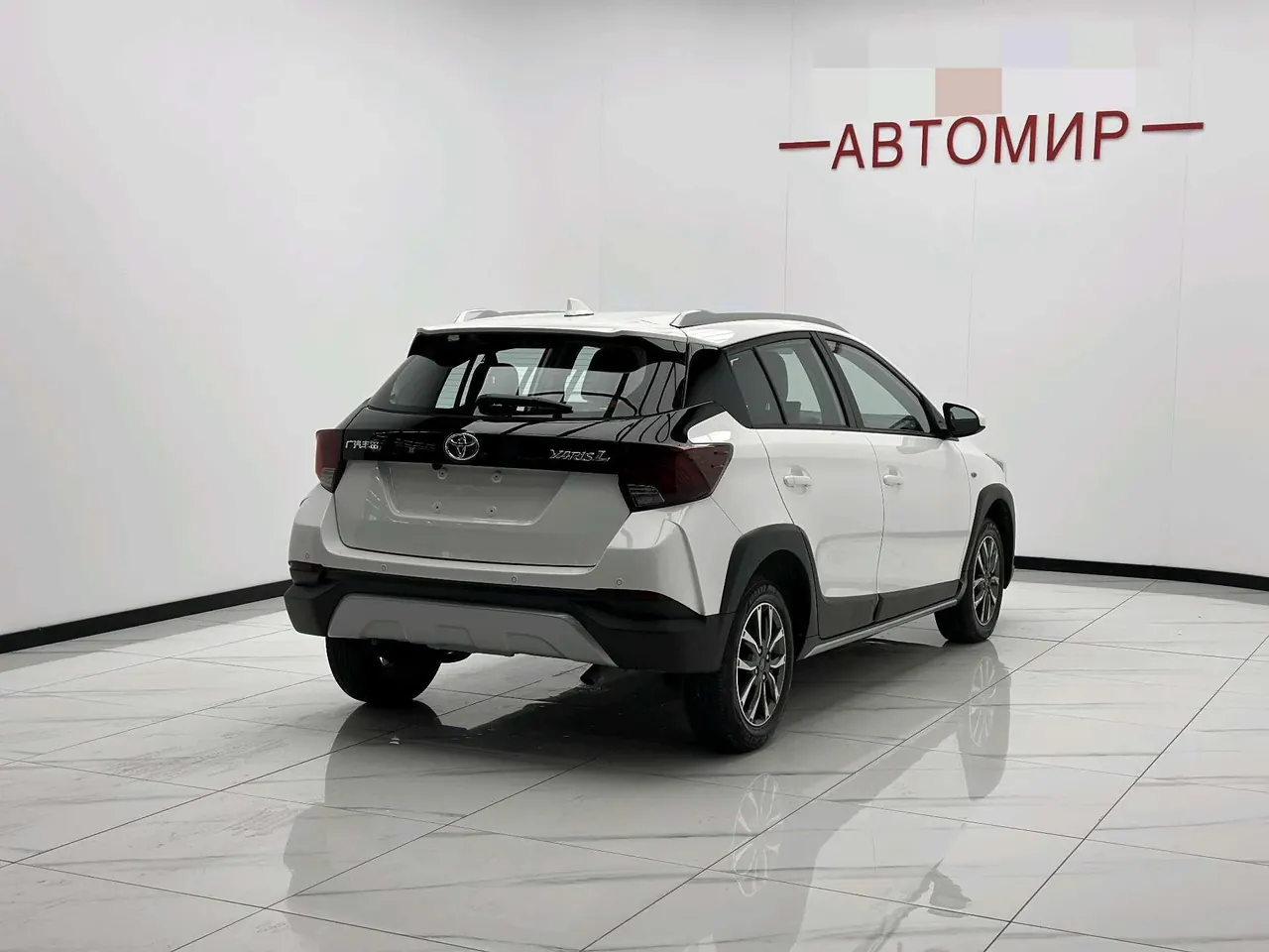 Toyota yaris 2022 YARiS L to dazzle X 1.5 stepless luxury PLUS version of automatic gear 9