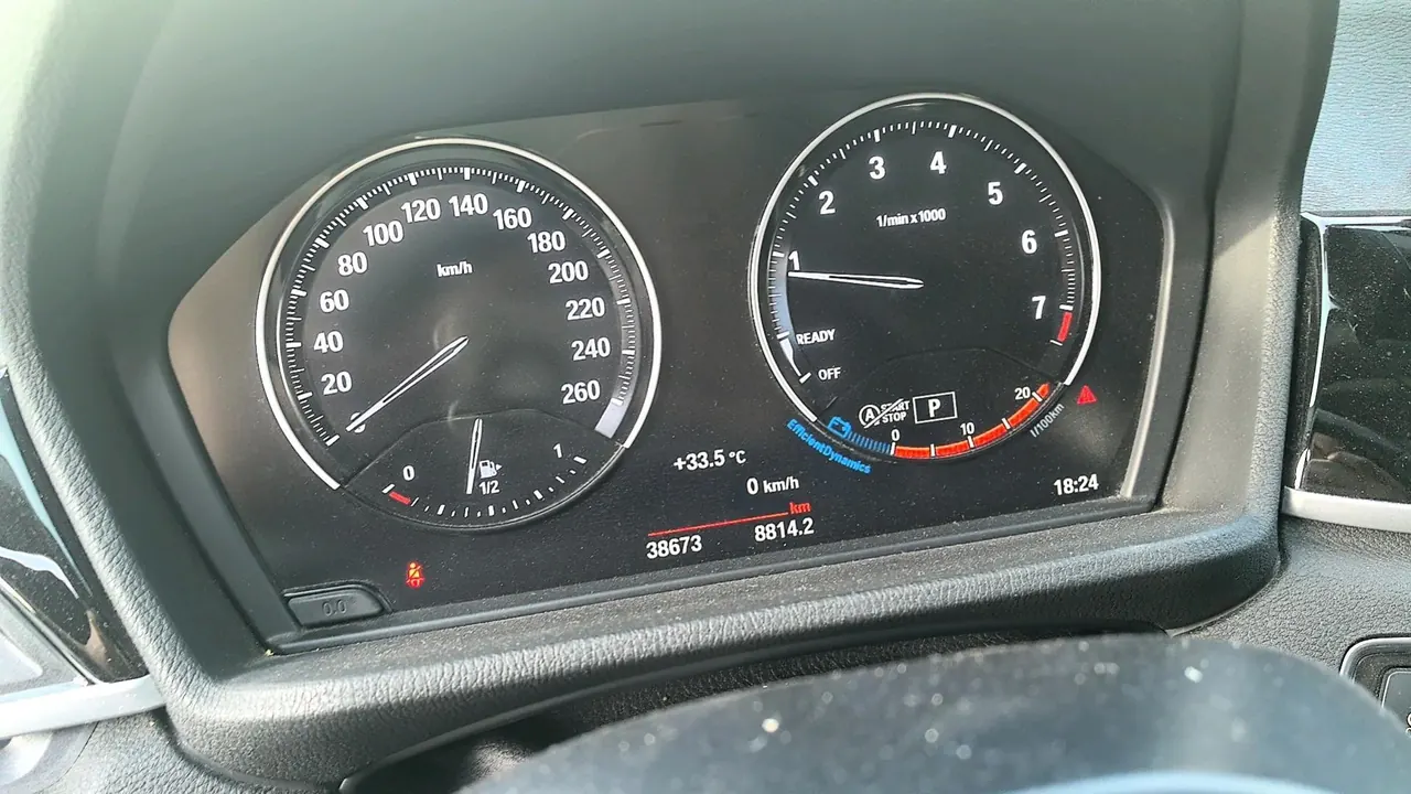 BMW 2021 X1 sDrive25Li 2.0T Leading Automatic Gear 7