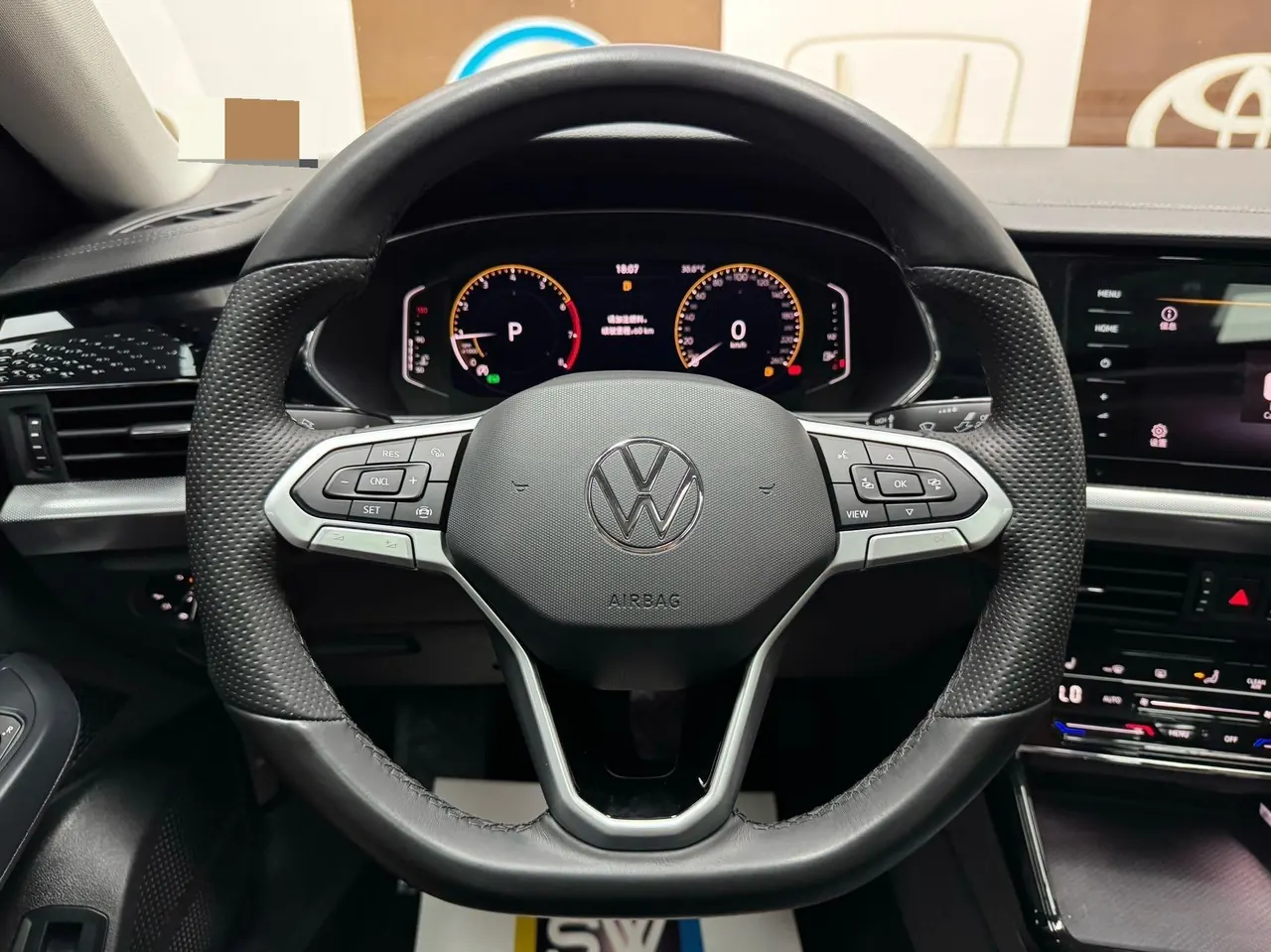 Volkswagen 2022 Passat 1.4TSI 280TSI Elite Edition Automatic 11