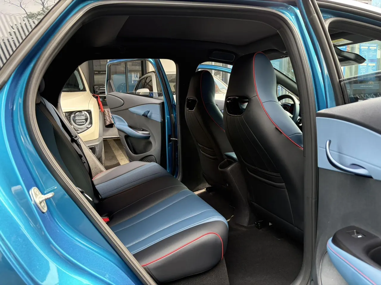 BYD 2021 Dolphins 401km Knight Edition Automatic Gear 5