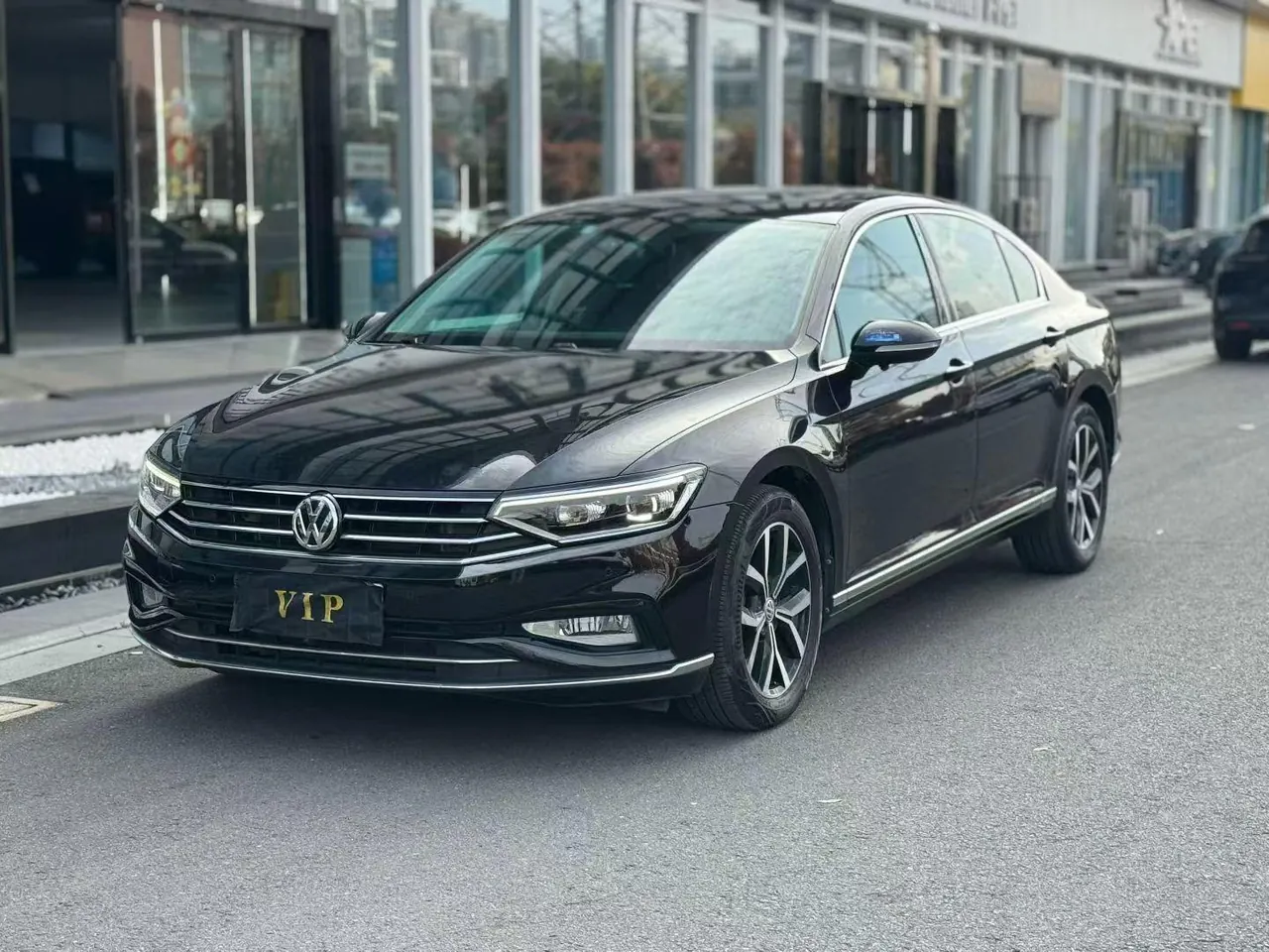 Open image lightbox: Volkswagen 2020 Magotan 2.0TSI 330TSI Leading Automatic