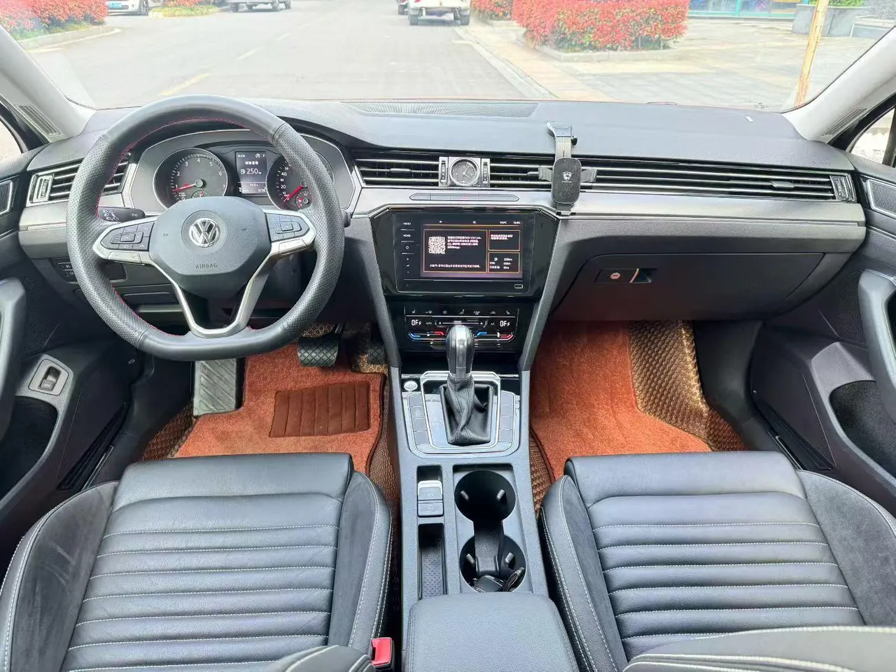 Volkswagen 2020 Magotan 2.0TSI 330TSI Leading Automatic 3