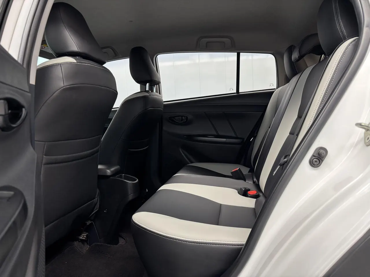 Toyota yaris 2022 YARiS L to dazzle 1.5 stepless leading PLUS version of automatic gear 9