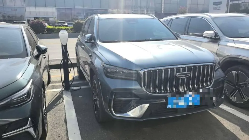 Geely 2026 XingyueL (Monjaro) 2.0TD Oriental Obsidian full moon version automatic gear 2