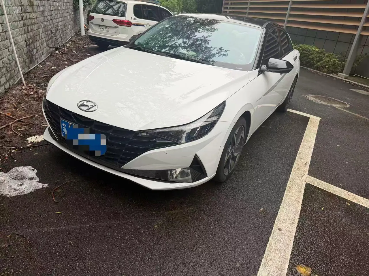 Open image lightbox: Hyundai 2021 Elantra -3-compartment 1.5 stepless LUX premium automatic gear