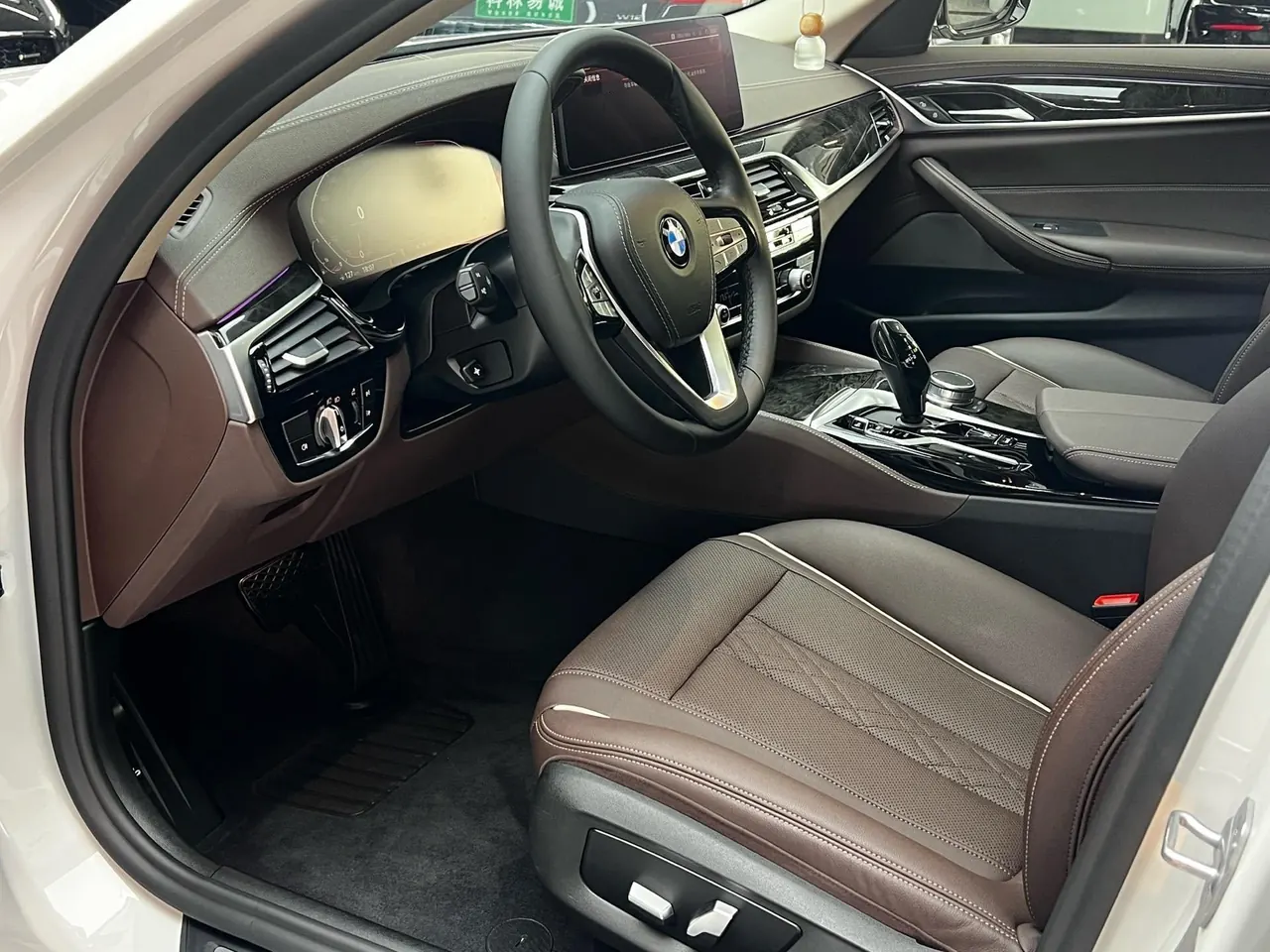 BMW 5 Series 2021 525Li 2.0T Luxury Suit Automatic Gear 8