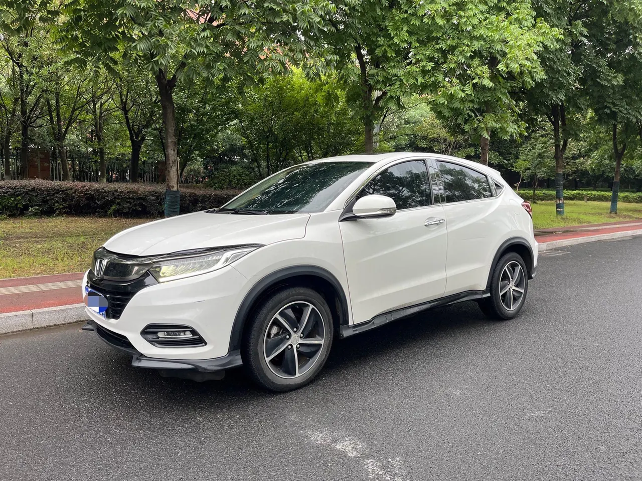 Open image lightbox: Honda 2020 Binzhi 1.5 stepless luxury automatic transmission