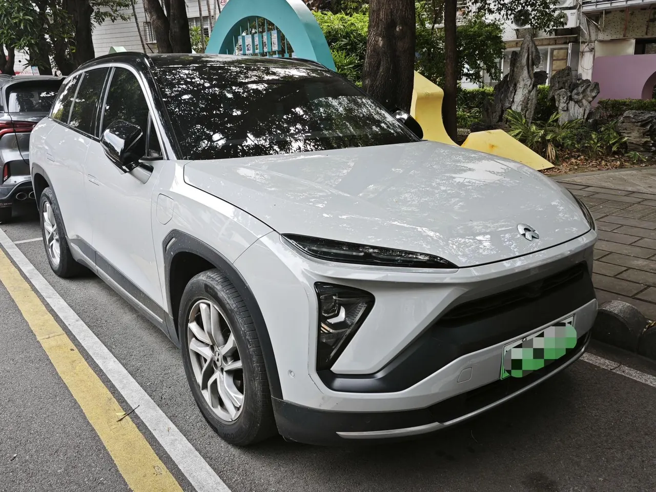 NIO 2020 ES 6 600KM Sports Edition Automatic Gear 2