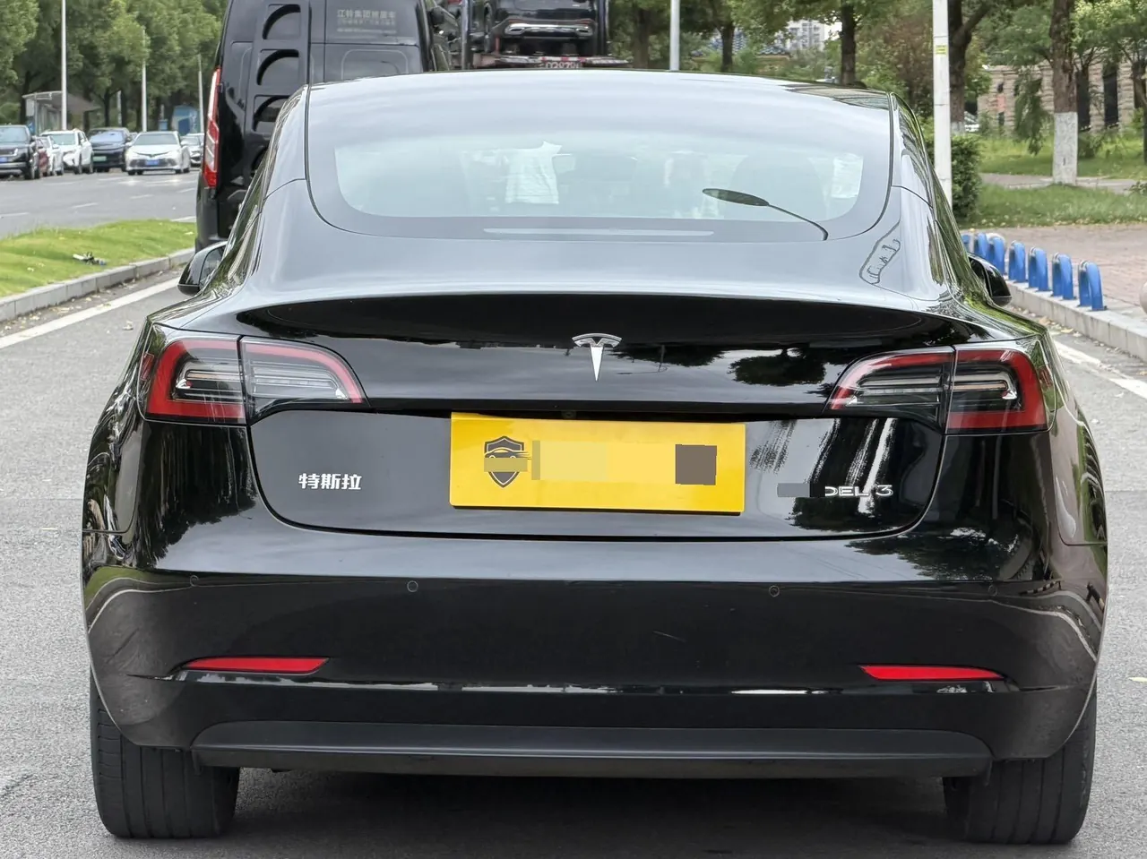 Tesla 2022 Model 3 rear-wheel drive version of automatic transmission 8