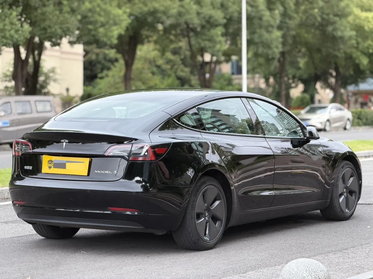 Tesla 2022 Model 3 rear-wheel drive version of automatic transmission 9