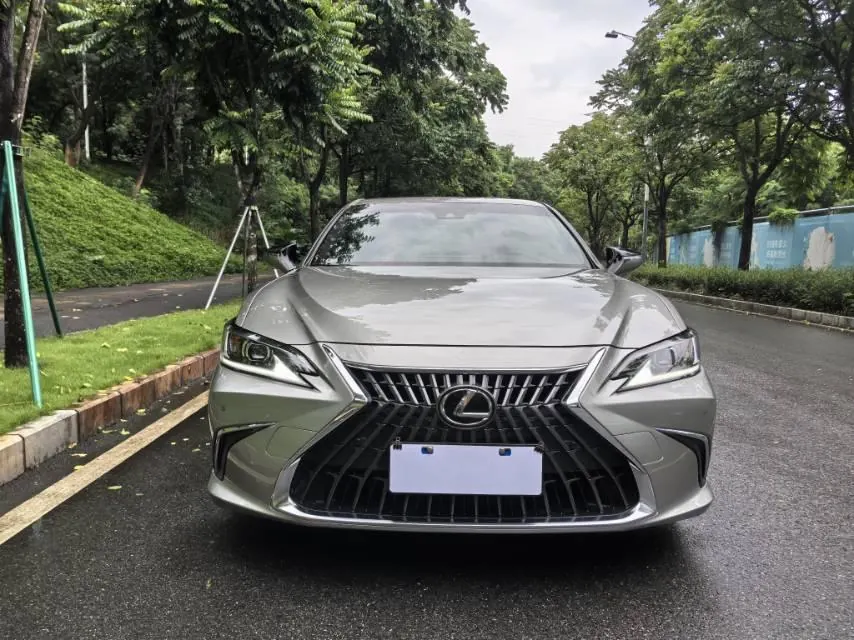 Lexus ES (Imported) 2021 ES200 2.0 Stepless Deluxe Edition Automatic Gear 2