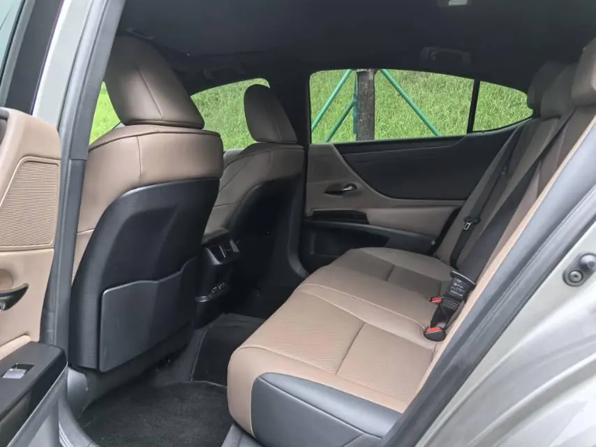 Lexus ES (Imported) 2021 ES200 2.0 Stepless Deluxe Edition Automatic Gear 8