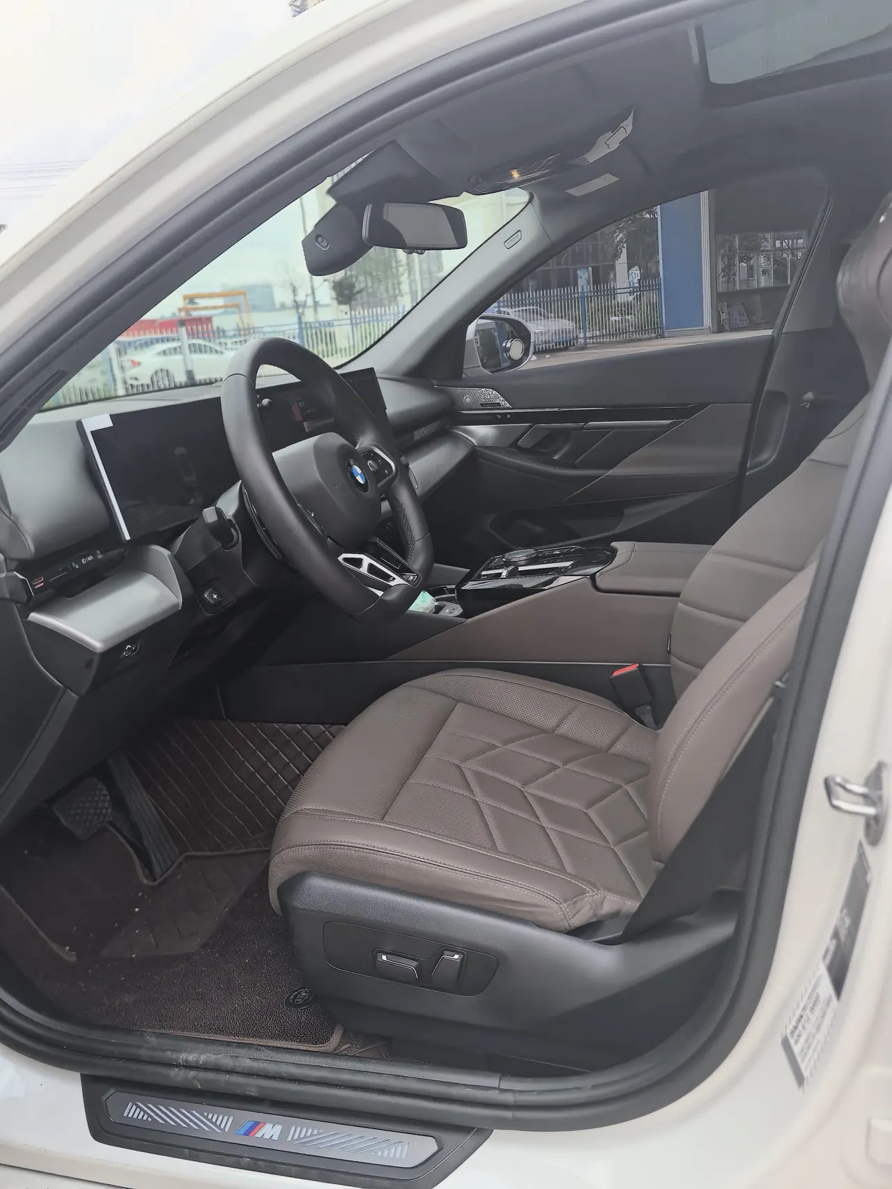 BMW 5 Series 2024 525Li 2.0T M Sports Suit Automatic Gear 5