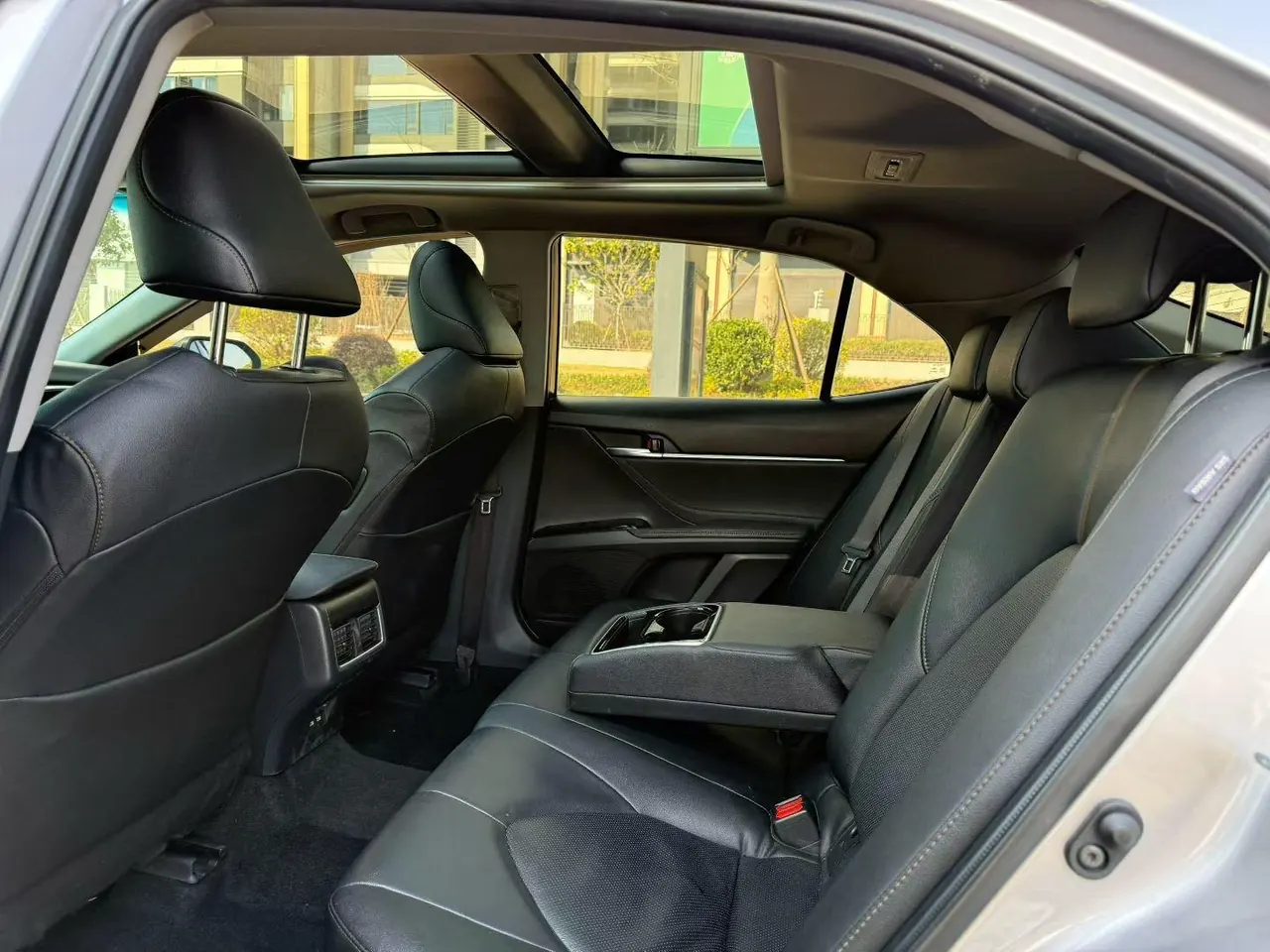 Toyota 2021 Camry 2.5G Deluxe Edition Automatic Gear 5